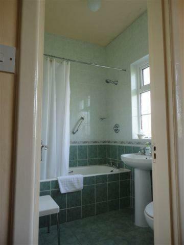 Hostal Alpine Guesthouse