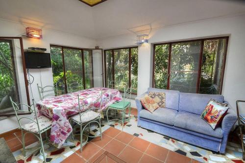 Meta Villa Sleeps 4 Air Con Wifi