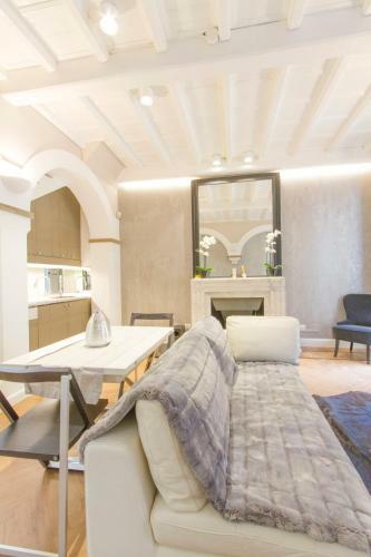 Apartamento Elegante E Completamente Arredato Apt In Duomo