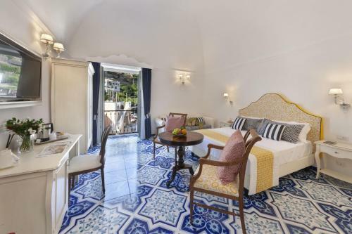 Hotel Antica Reghinna Luxury Room