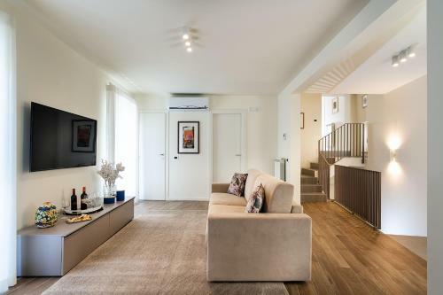 Modica Apartment Sleeps 4 With Air Con And Wifi