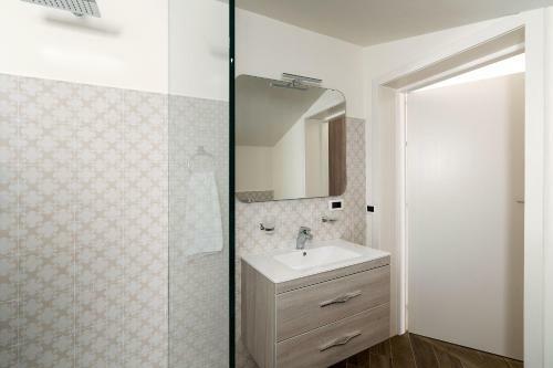 Modica Apartment Sleeps 4 With Air Con And Wifi