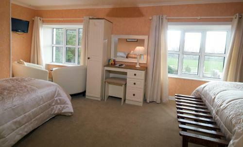 Hostal Murphys Farmhouse B&B