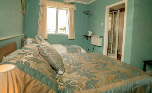 Hostal Murphys Farmhouse B&B