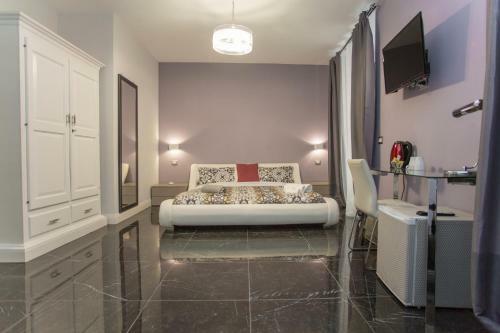 Hostal Chiaia 205