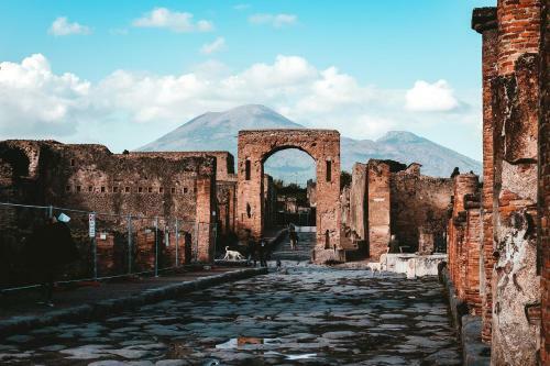 Apartment With One Bedroom In Napoli With Wifi