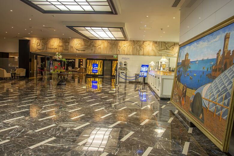 Hotel Helnan Palestine