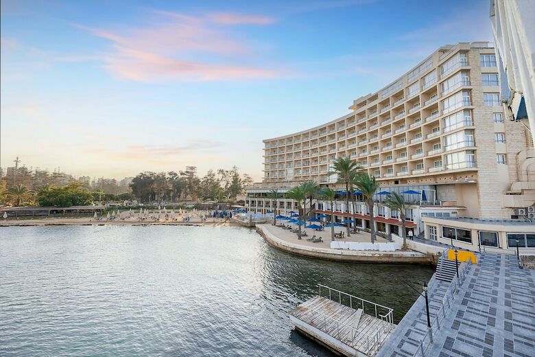 Hotel Helnan Palestine
