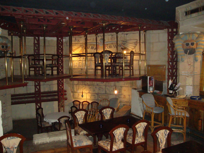Gaddis Luxor Hotel, Suites And Apartments