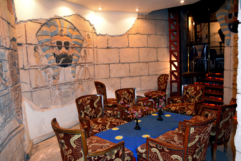 Gaddis Luxor Hotel, Suites And Apartments