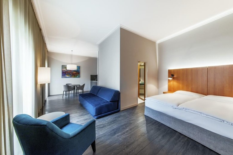 Hotel NH Prague City