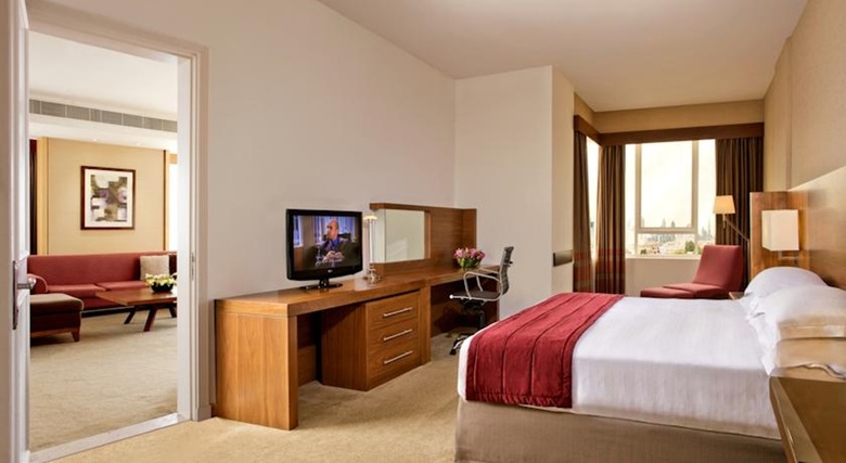 Jumeira Rotana Hotel