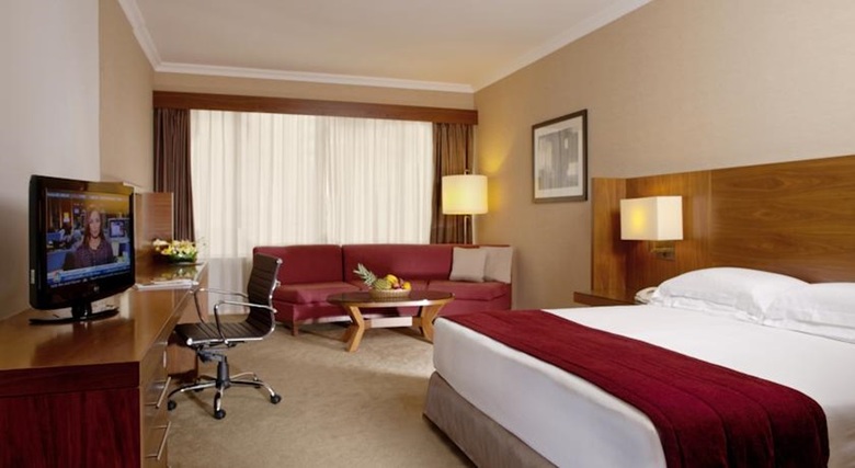 Jumeira Rotana Hotel