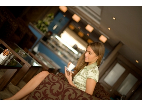 Jumeira Rotana Hotel