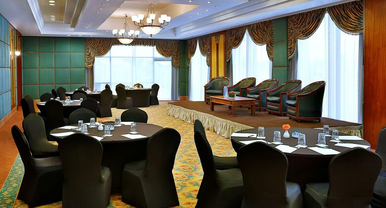 Hotel Hilton Pyramids Golf Resort