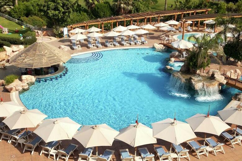 Hotel Hilton Pyramids Golf Resort