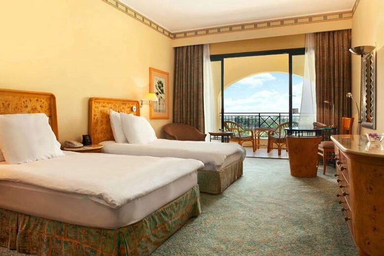 Hotel Hilton Pyramids Golf Resort