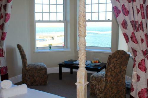 Bed & Breakfast The Royal Valentia