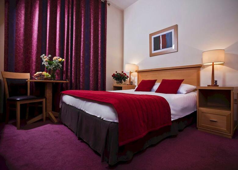 Beresford Hotel