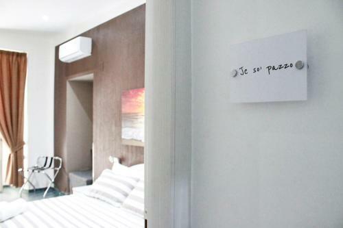Hostal Mascalzone Latino Luxury Rooms