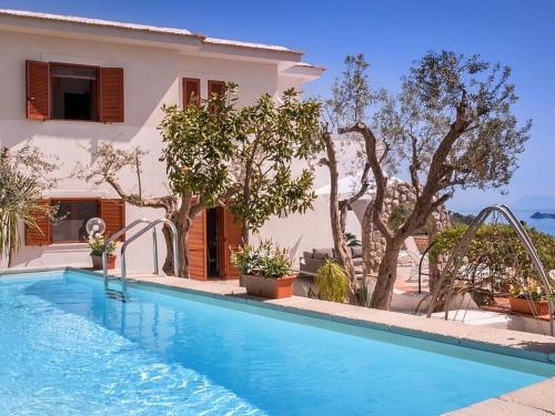 Nerano Villa Sleeps 10 Pool Air Con Wifi