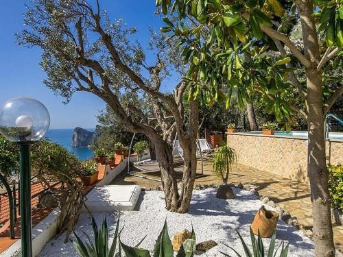 Nerano Villa Sleeps 10 Pool Air Con Wifi