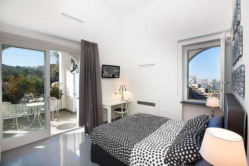 Arenaccia Villa Sleeps 18 Air Con Wifi