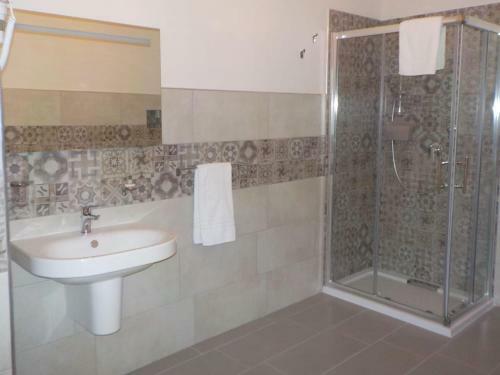 Hostal Val Di Noto Rooms