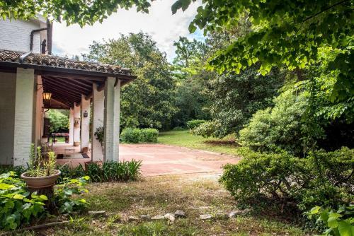 Apartamento La Colombara - Offagna, Meravigliosa Villa Con Piscina