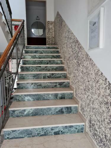 Hostal Landlady Airport Orio Bergamo Ida