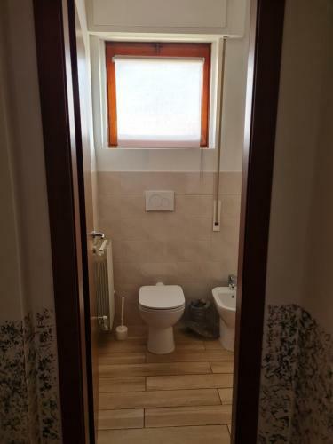 Hostal Landlady Airport Orio Bergamo Ida