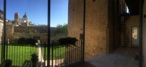 Bed & Breakfast Torre Della Loggia - Dimora Storica - Ortona