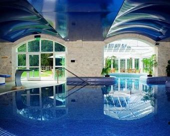 Hotel Brooklodge & Wells Spa