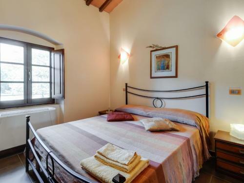 Tranquil Farmhouse In Terranova Bracciolini Near Nightlife