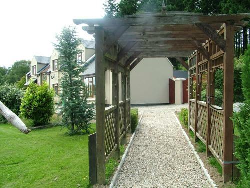 Trooperstown Woodlodge B&B