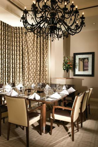 Royal Marine Hotel
