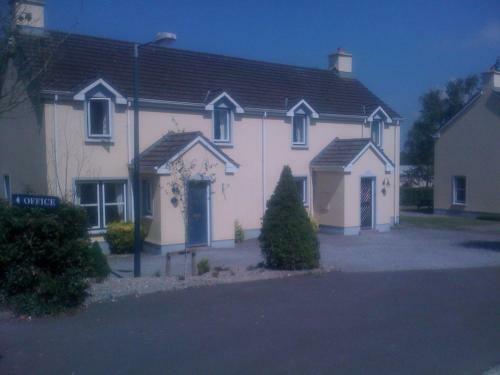 The Waterside Cottages