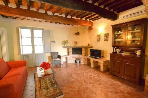 Pozzo Della Chiana Villa Sleeps 24 Pool Air Con