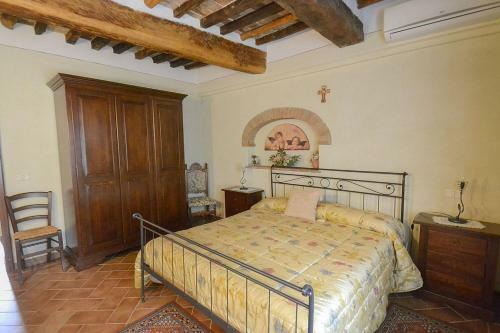 Pozzo Della Chiana Villa Sleeps 24 Pool Air Con