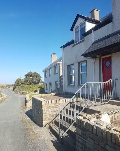 Beach House Self Catering Cottage