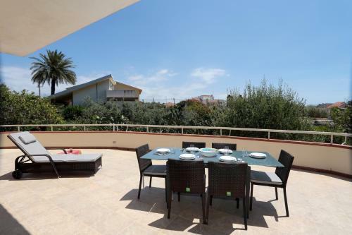 Villa Delle Azalee