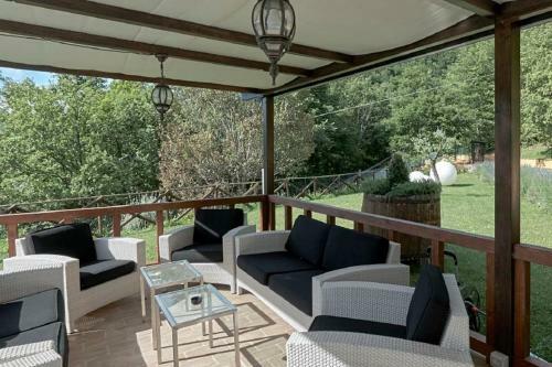 Querce Villa Sleeps 9 Pool Wifi