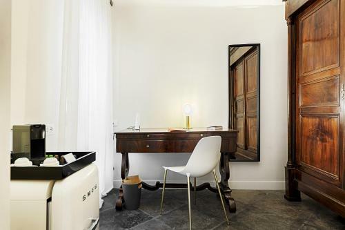 A.d. 1768 Boutique Hotel