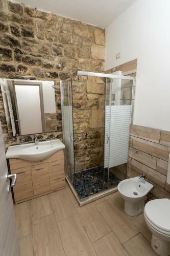 Hostal Ercole Di Cafeo Bed And Breakfast
