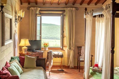 Rapale Villa Sleeps 18 Pool Wifi