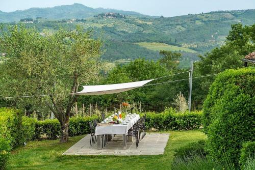 Rapale Villa Sleeps 20 With Pool And Air Con