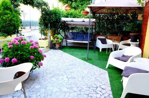 Hostal New Hotel Cirene Triple Room With Brekafast