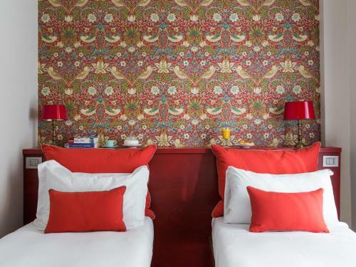 Hotel Monti First