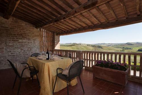Campana Villa Sleeps 4 Pool Wifi