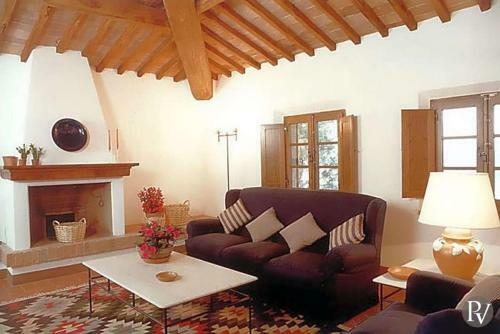 Siena Apartment Sleeps 6 Pool Wifi
